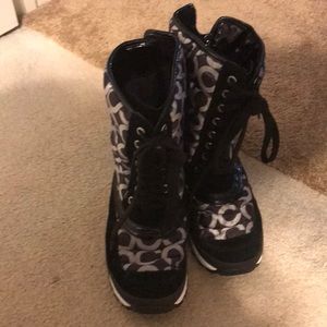 Coach winter boots